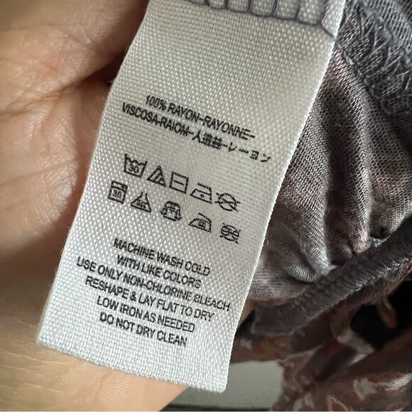 Free People Fiona Print Top Surplice Statement Sleeve Blouse Shirt Medium - Picture 13 of 13